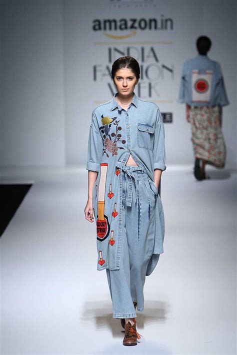 The Best Trends From Amazon India Fashion Week Springsummer 2016 That