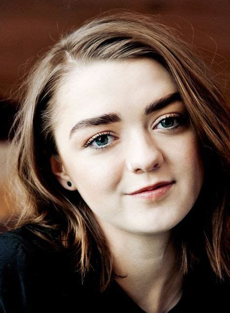 Maisie Williams Age Instagram Net Worth And More Con Imágenes