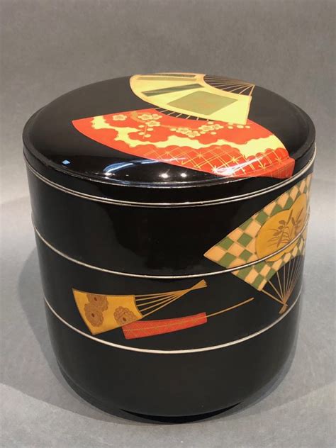 Japanese Lacquer Jubako Stacking Boxes With Makie Kuraya