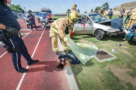 Mock Accidents A Reminder Of The Impact Of Drunk Driving Orange County Register