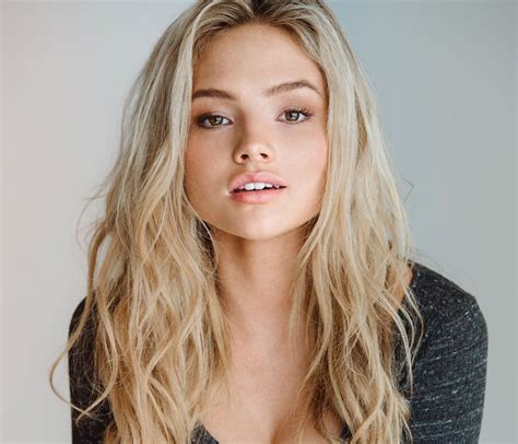 blonde female face claims natalie alyn lind pretty girl face natalie alyn gorgeous blonde