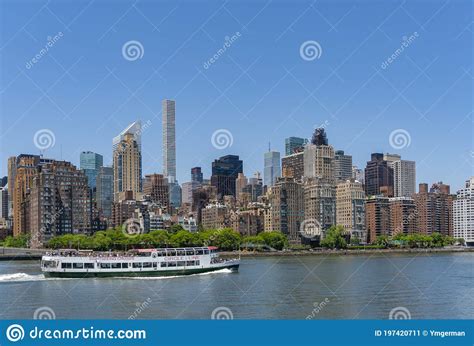 Sightseeing Cruise In Midtown Manhattan Of New York City Editorial