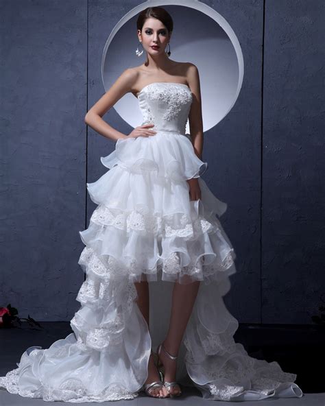 Wenn sie ein brautkleid kurz spitze tragen, werden sie im sommer nicht unter der hitze leiden. Pin auf Kurze Brautkleider