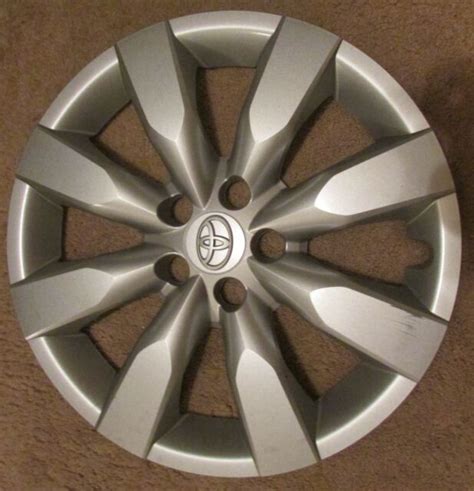 16 2014 Toyota Corolla Hubcap Hub Cap Wheel Cover For Sale Online Ebay
