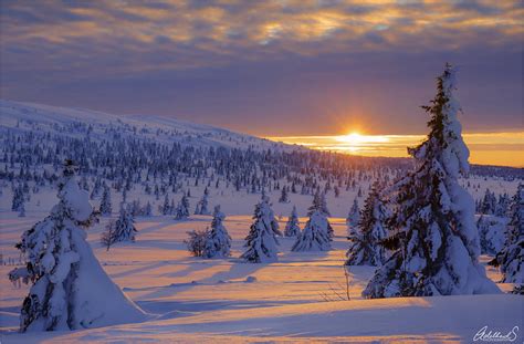 Winter Sunset On Hafjell Norway Mare849
