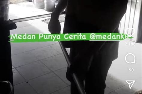 foto video viral pria acungkan tongkat besi ke pemilik toko minta sumbangan di medan polisi