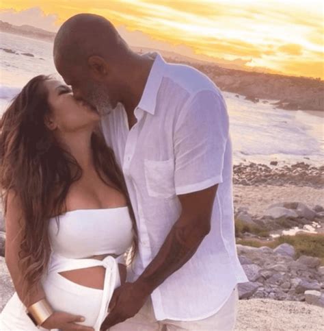 R B Crooner Brian Mcknight And Wife Announce Pregnancy