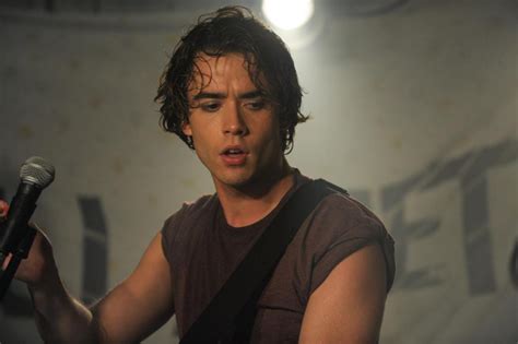 5 Reasons If I Stays Jamie Blackley Is The New It Boy Sheknows