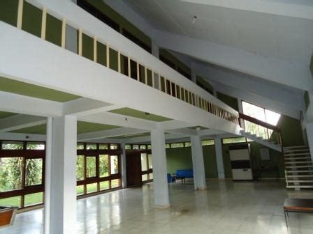 Bendungan yang berada di karangkates, kecamatan sumber pucung, malang, jawa timur, ini juga menjadi tempat wisata yang murah meriah. TAMAN WISATA BENDUNGAN KARANGKATES | Outbound Indonesia