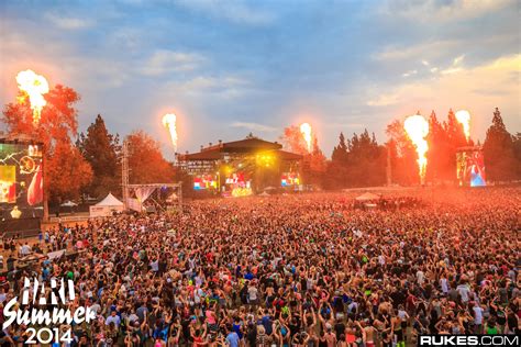 HARD Summer festival provides electrifying EDM experience - Daily Bruin