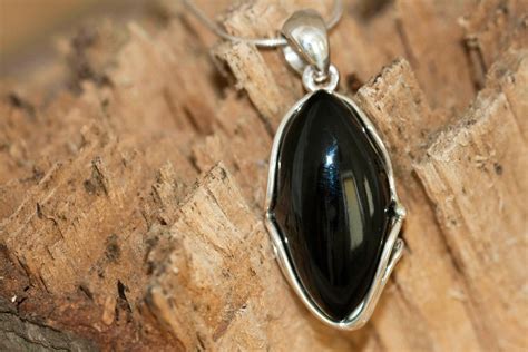 Black Onyx Pendant Fitted In Sterling Silver Setting Onyx Pendants Onyx Necklace Silver