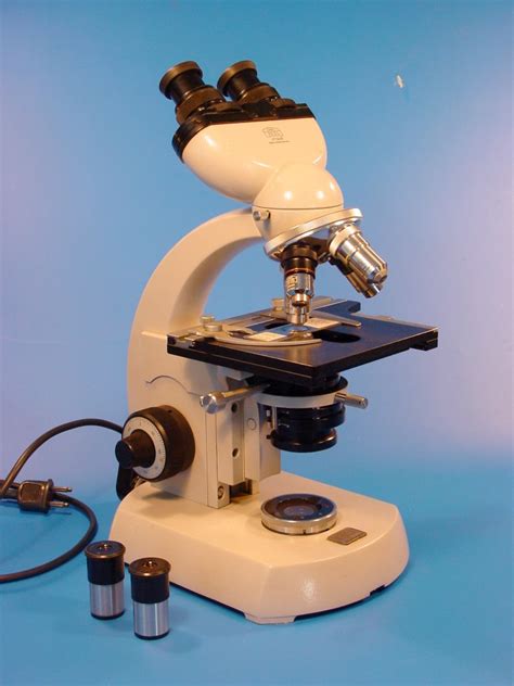 Compound Achromatic Microscope Stand ‘standart 14 Stichting Voor