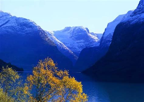 Loen In Norway By Touristphotono Merveilleux Nature