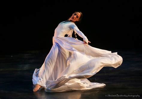 Miriam Peretz Y La Danza Persa Danza Oriental En Egipto
