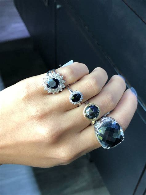 10 Gorgeous Black Stone Engagement Rings For The Unique Bride