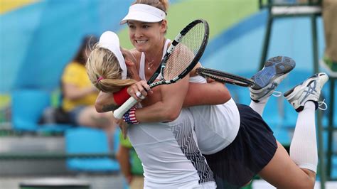 1, had to be carried off the court on a stretcher with a right knee injury. 12news.com | Phoenix's Bethanie Mattek-Sands and partner ...