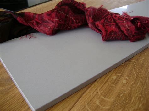 Fensterbank agglo snow white poliert ab 14,90 € 14,90 €. Auf Silestone und alle anderen Fensterbänke erhalten Sie ...