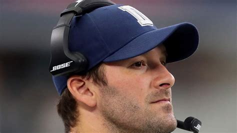 Watch Tony Romo Throws First Touchdown Pass