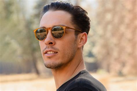 Best Sunglasses For Men Cool Styles To Upgrade Your Look In 2022 Mens Sunglasses Fashion