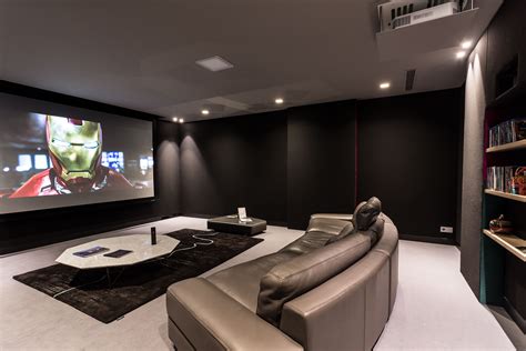 Luxury Cinema Room With Waterfall Pro Custom Series Cinema Room Home Theater Rooms Golf Room