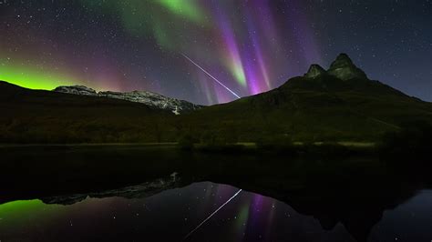 Aurora Borealis Background Hd