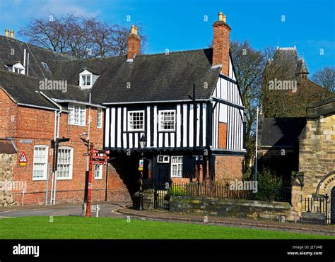 Leicester Leicestershire Castle Hi Res Stock Photography And Images Alamy