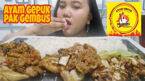 2 nasi + 2 ayam crispy + 2 sambal + 2 lalapan + 2 es teh manis. Mukbang AYAM GEPUK PAK GEMBUS - YouTube