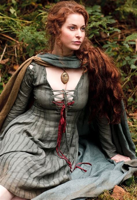 Game of thrones is an epic hbo drama series based on george rr martin's series of novels. 16 Beautiful Women on Game of Thrones | Hottest TV Actress ...