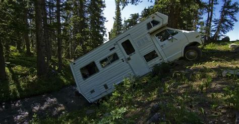 Image courtesy of motorhome rental, via flickr regardless of whether you're a dyed in the wool tent camper looking to take a motorhome for a spin, you've never camped in your life, or you fall. What Happens If I Damage a Motorhome Rental?