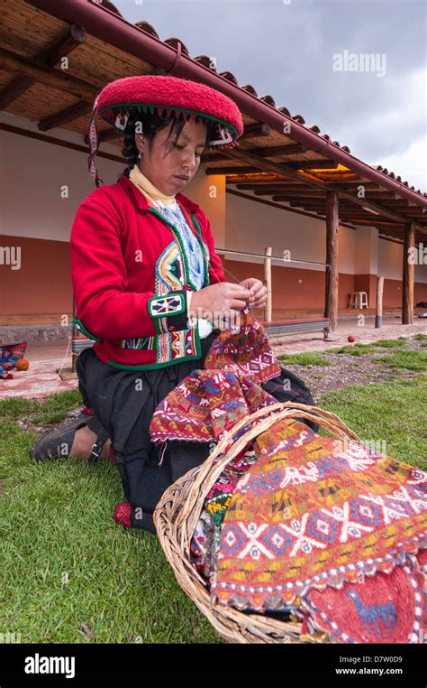 Inca Woman Knitting Wool Hat In Chinchero Peru South America Stock