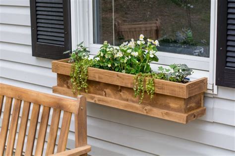 15 stunning window box projects ~ bees and roses. DIY Cedar Window Boxes | Cedar window boxes, Window ...