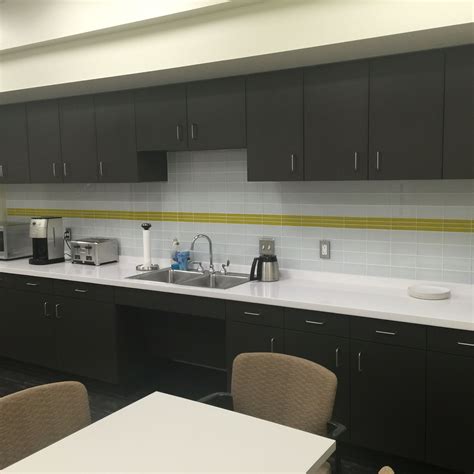 (actual size 3 x 6). Daltile Color Wave Glass tile / color CW01 Ice White 3x6 ...