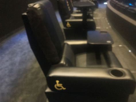 Exclusive Sneak Peek Inside The New Amc Dine In Theater In The Staten