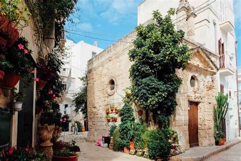 Holiday apartments monopoli offers a wide choice of holiday homes, apartments in the historic center, villas on the hill of the city and residences in the neighboring towns. A Complete Guide to Monopoli, Puglia - An American in Rome ...