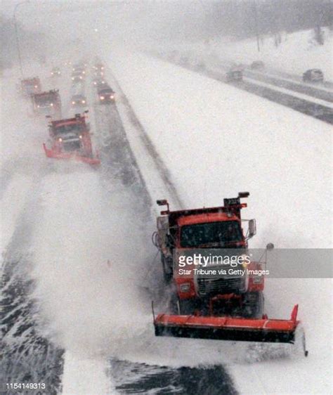 Minnesota Snow Plow Photos And Premium High Res Pictures Getty Images