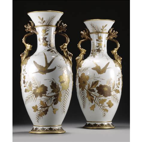 133 Elegante Coppia Di Vasi In Porcellana Bianca E Oro Manifattura