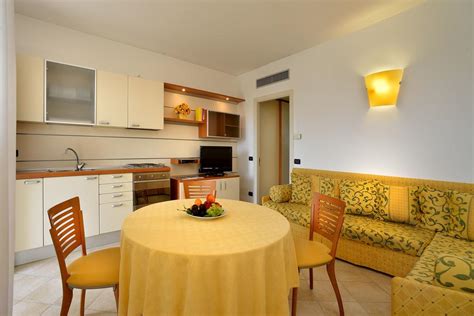 All information on european city driving restrictions, low emission zones, congestion charges, vehicle access regulations & traffic restrictions Hotel Bel Sit - Senigallia - Marken - Italien - Ottima ...