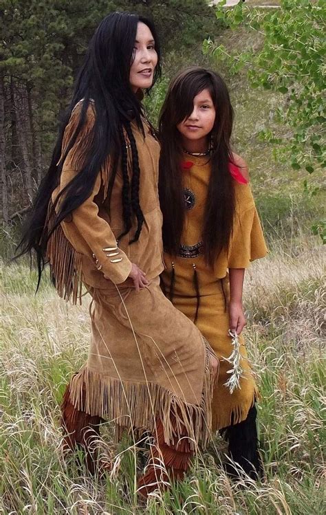Junal Gerlach Top Native Modelactress With Her Daughter Ina King