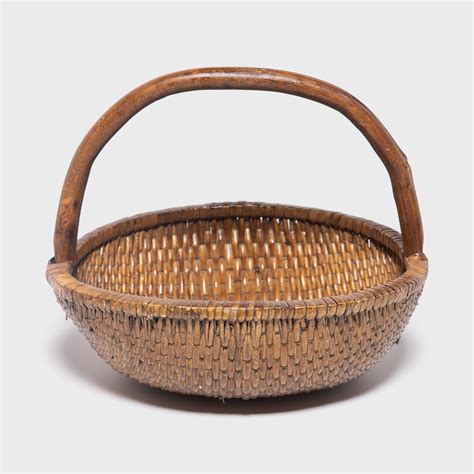 Round Woven Basket With Handle Browse Or Buy At Pagoda Red