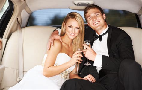 4 types of limousines to consider for your wedding dream limousines