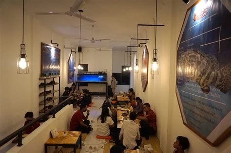 Sie waren bereits in rumah makan inggil?teilen sie ihre erfahrung! Mister Grouper, Rumah Makan Seafood dengan Ikan Kerapu ...