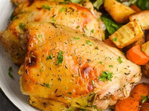 Whether you choose to bake these chicken drumsticks in the oven or meanwhile preheat the oven to 350f and line a roasting tin with aluminum foil for easy cleanup, if desired. Chicken Drumsticks In Oven 375 : Honey Soy Baked Chicken ...