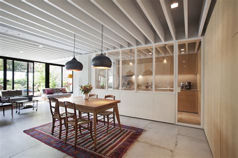 Cloys Apartment / Atelier 56S | ArchDaily