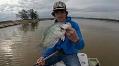 Crappie fishing shallow water in February!!