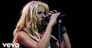 Shakira - Whenever, Wherever (Live at Roseland Ballroom, New York, 2001)