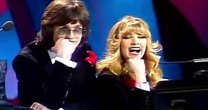 1977 UK: Lynsey de Paul & Mike Moran - Rock Bottom (2nd place at Eurovision Song Contest in London)