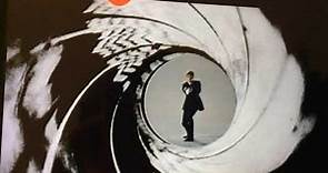 1973 VIVE Y DEJA MORIR 007 James Bond