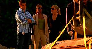 Watch CSI: Miami Season 4 Episode 7: Felony Flight - Full show on Paramount Plus