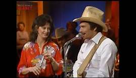 Merle Haggard and Leona Williams - The Bull and the Beaver 1980