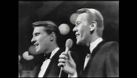 (You're My) Soul & Inspiration - The Righteous Brothers (Rare long intro) 1966 {Stereo}